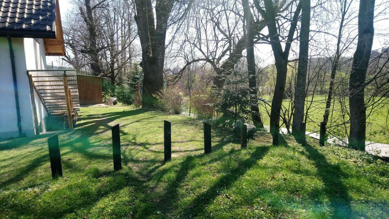Villa Bieszczadzki Kat Lesko Exterior foto